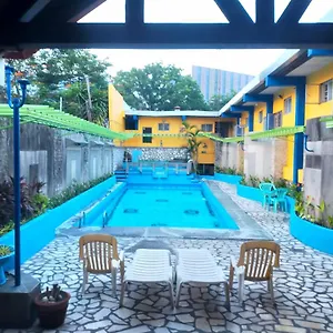 2 Saleh Hotel