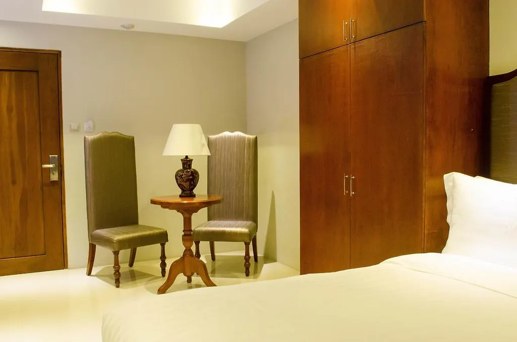 Ritz Hotel Angeles 2*,  Philippines